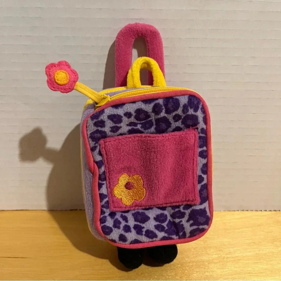 Other - Groovy Girls Rolling Suitcase Manhattan Toy